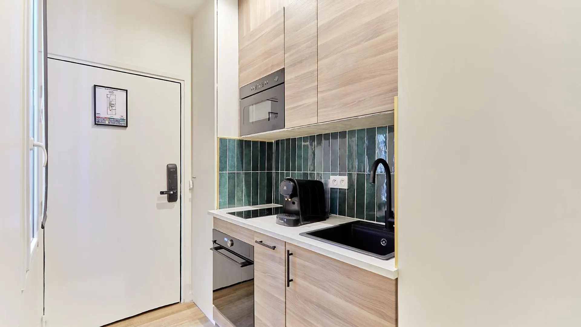 Rent A Room - Residence Meslay Parijs Appartement