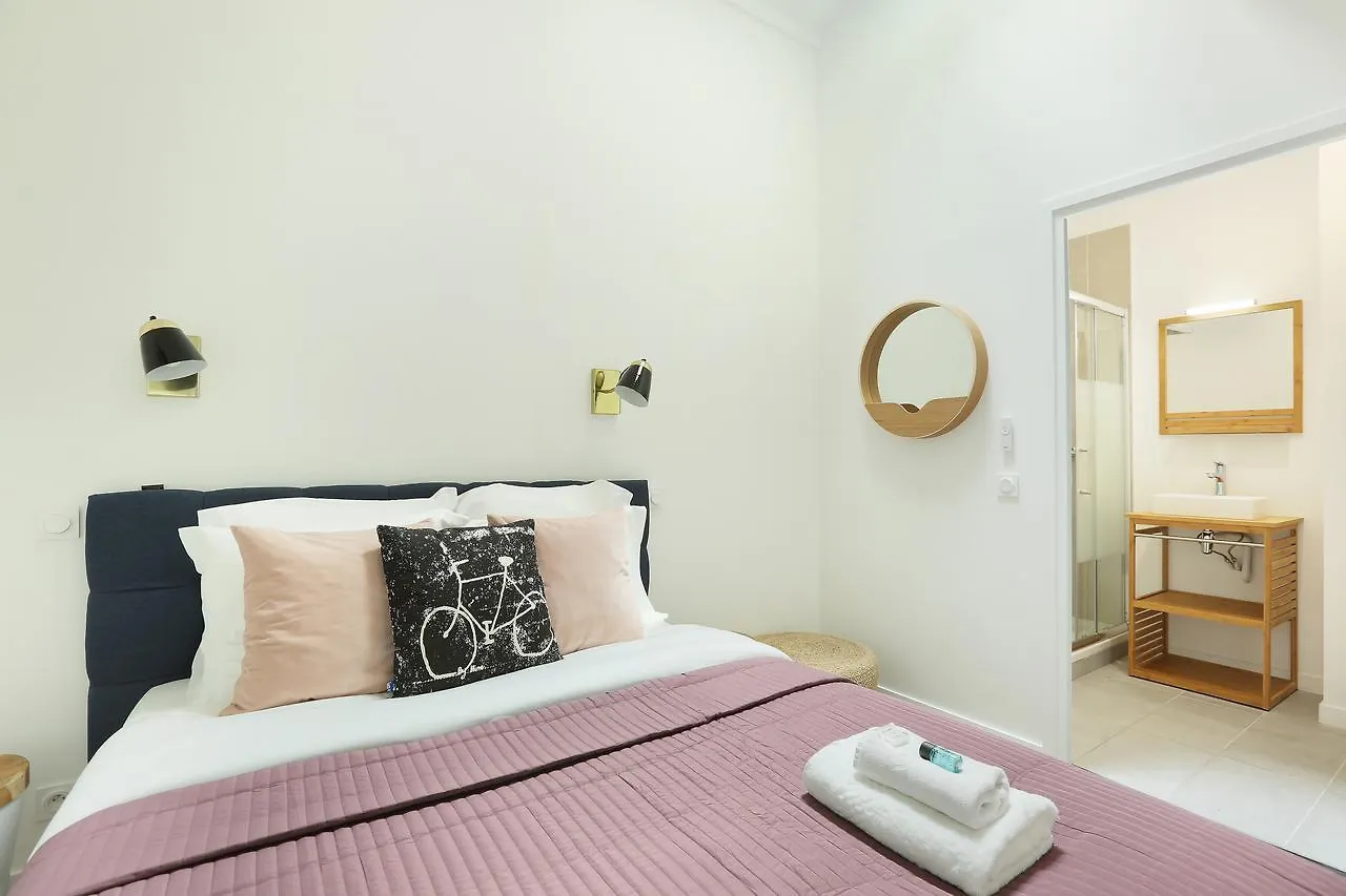 Rent A Room - Residence Meslay Parijs
